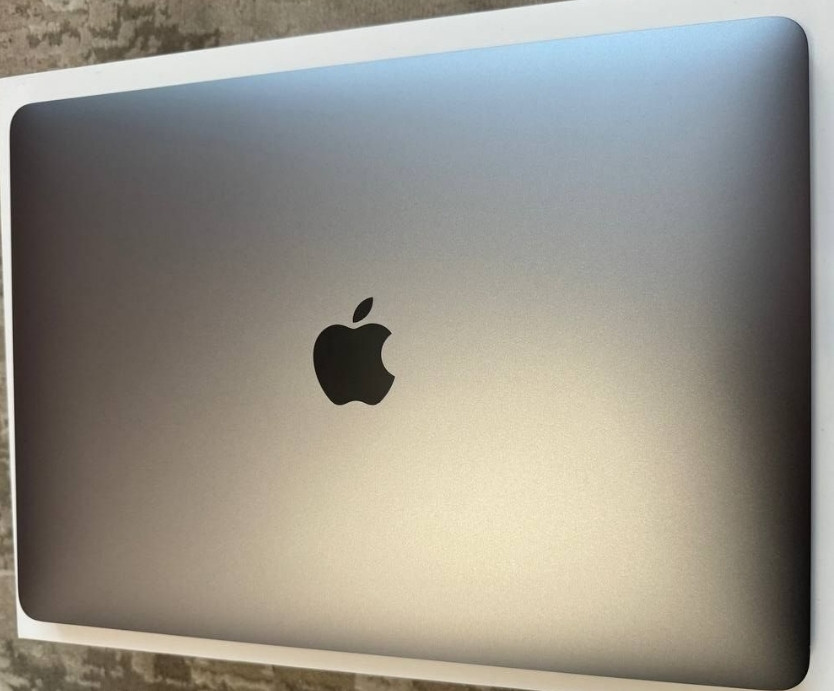 MacBook Air  Quad Core i7 / 16 / 1000gb Space Gray. Київ - фото 6