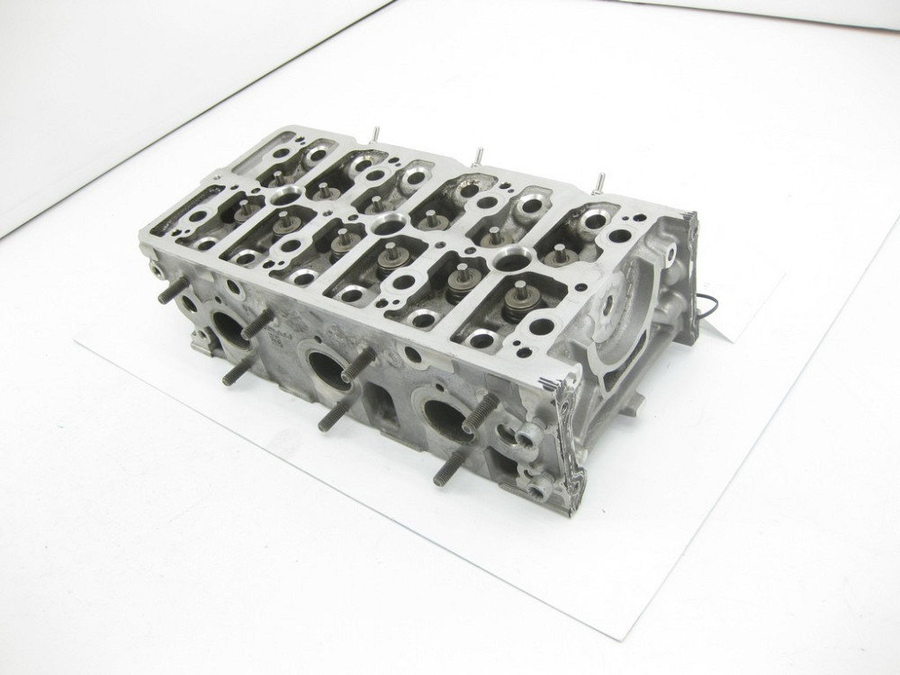 VAG  059103064NP Головка блоку циліндрів (без розподільного валу) циліндри 1-3 A6, Q8, A7, A8, A4, Q7, Q5, A5C, Touareg Одеса - фото 3