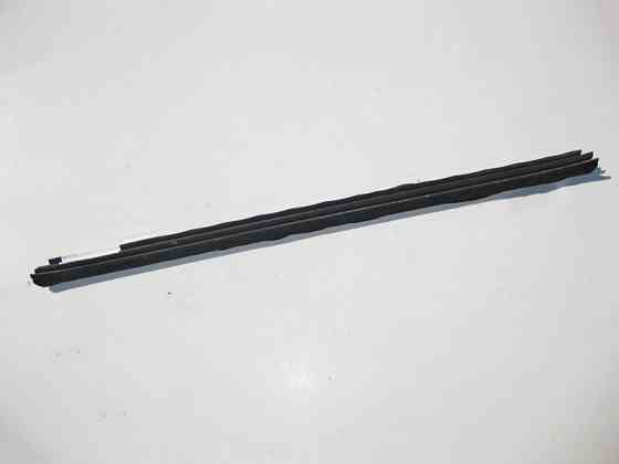 Mercedes-Benz  A2217351165 Ущільнювальна планка заднього лівого скла внутрішня S-Class W221 long Одеса