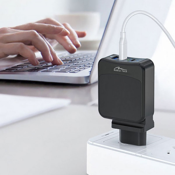 Зарядний пристрій 2xUSB-C PD 65W, USB QC 3.0, чорний Media-Tech (MT6252) Київ - фото 4
