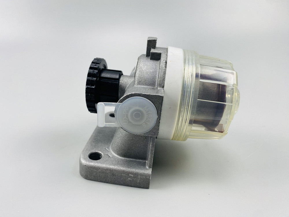 Універсальний фільтр очищення палива з функцією прокачування і вертикальним кріпленням Мукачево - фото 1