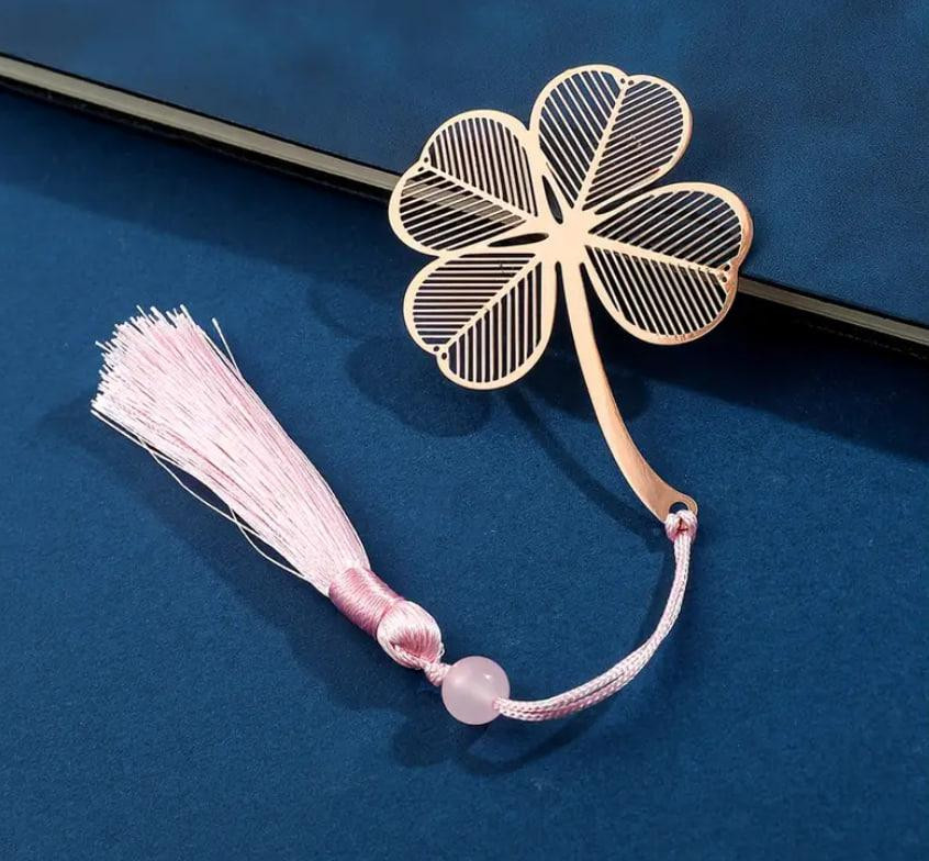 Золотая Металлическая Закладка с Четырехлистным Клевером и Кистью. Оригинальная закладка для книг. Киев - изображение 1