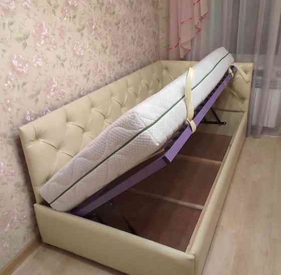 Кровать-диван DaiquiriDesign с подъемным механизмом каркас дерево 120x200 белый Киев