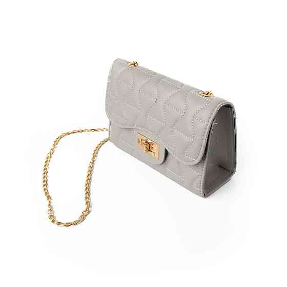 Сумка женская через плечо, сумочка клатч со стеганым узором и ручкой-цепочкой, Серый Каменец-Подольский