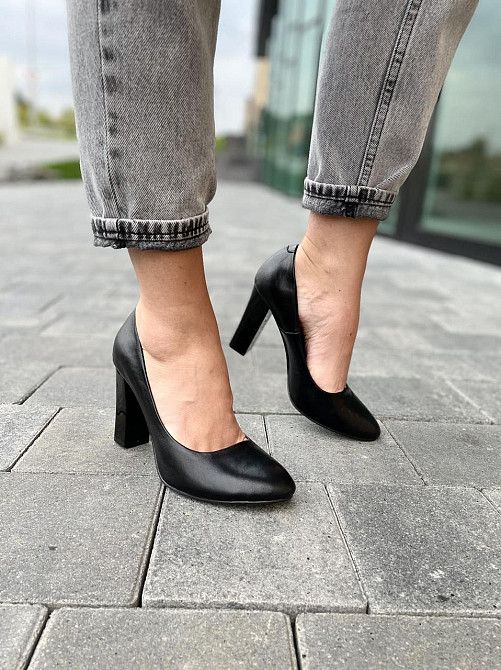 Туфлі жіночі D and V чорні натуральна шкіра каблук 9 см 36 р. (2246) Коломыя - изображение 6
