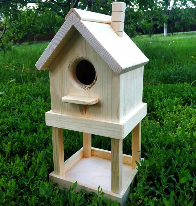 Годівниця зі шпаківнею "Пеструшка" бланже Миколаїв - фото 1