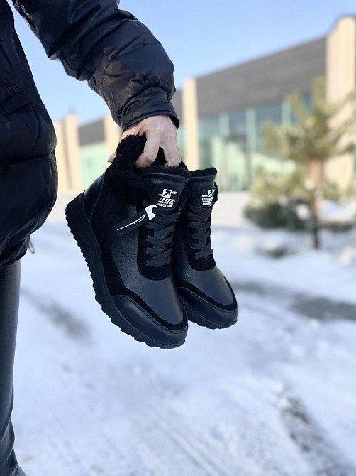 Кроссовки женские VLADEKS черные натуральная кожа зимние 39р.(5315) Коломыя - изображение 9