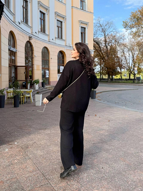 Женский базовый прогулочный костюм: кофта и штаны мелкая машинная вязка Черный Одесса - изображение 5