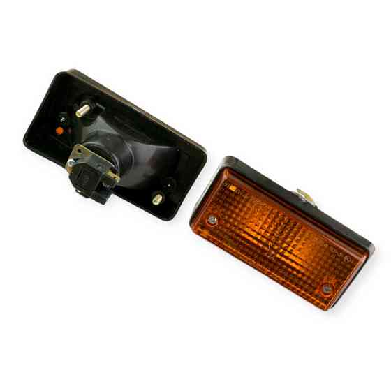 Підфарник (жовте скло) (к-кт 2 шт) 21011 Мукачево