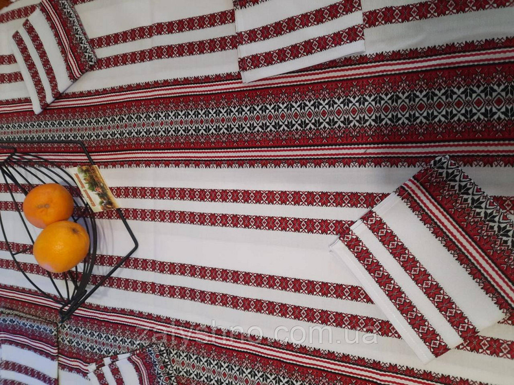 Червона скатертина машинна вишивка з серветками Київ - фото 3