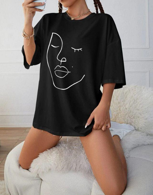 Футболка женская с принтом  42 Черная 2664082634 Днепр - изображение 1