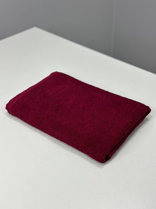 Полотенце однотонное Ideal Textile 70х140 см 400 г/м2 (56860923) Бордовий Черновцы - изображение 3