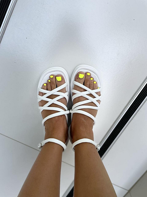 Olli Босоніжки жіночі білі літні OLLI Л-1-0110 натуральна шкіра / Шкіряні босоніжки на низькому Коломыя - изображение 9