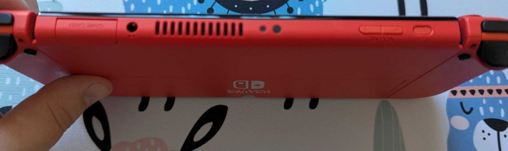 Приставка Nintendo Switch OLED Model HEG-001 Mario Red Limited Edition 64GB Red + 128GB MicroSD + Чохол. Киев - изображение 4