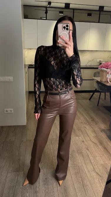 Кожаные брюки с идеальной посадкой и вырезами Одесса - изображение 13