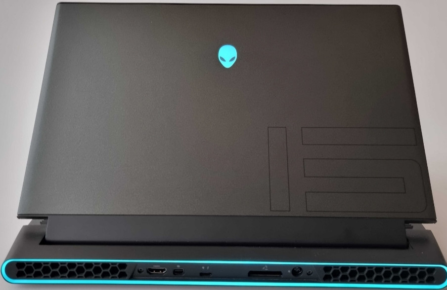 Alienware M15 R4/ Intel I7 18070H/RTX 3070/RAM16GB/SSD512Gb/300Hz. Ноутбук Киев - изображение 8