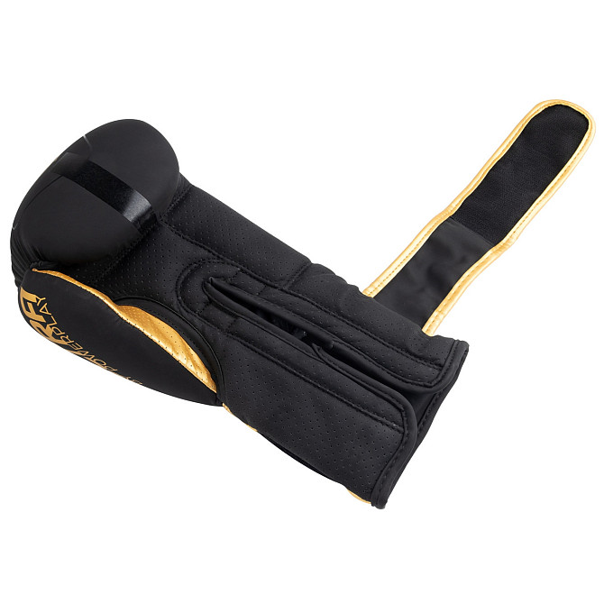 Боксерські рукавички Powerplay 3024 Ultra Mat Black Gold 8 унцій Кам'янське - фото 6
