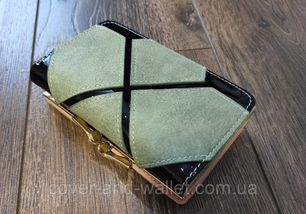 Красивий маленький жіночий гаманець з лаковими вставками MD Зелений Київ - фото 1