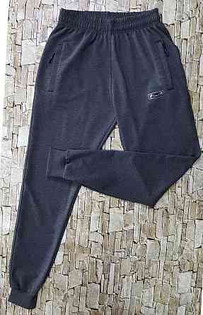 Мужские зауженные трикотажные штаны под манжет BMW Киев