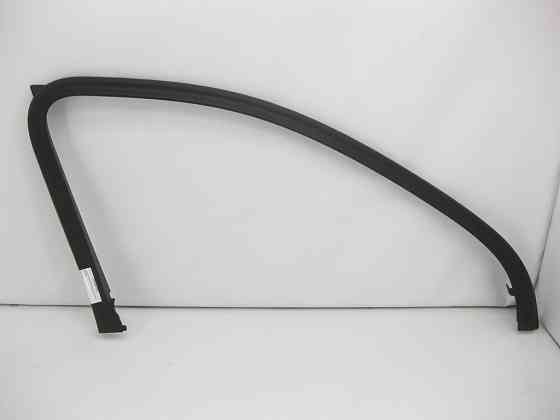 VAG  4M0867587 Облицювання отвору скла двері передньої лівої, внутрішня Одеса