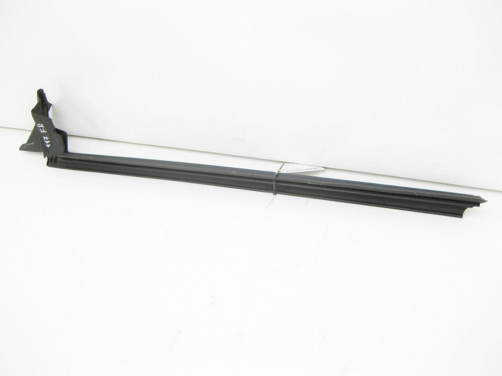 Mercedes-Benz  A1177250265 Ущільнювальна гумка під скло внутрішня передніх правих дверей CLA Shooting Brake X117 CLA C117 Одеса - фото 3