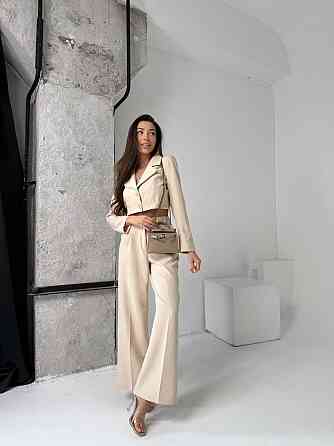 Женский деловой брючный костюм двойка: жакет и брюки костюмка Бежевый, 46/48 Одесса