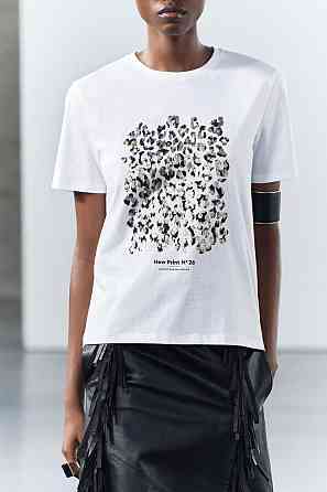 Футболка жіноча з принтом  48 Біла 2664085880 Дніпро