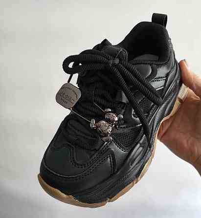 Кроссовки  для девочки подростка черные 33,34,35,36,37,38 Николаев