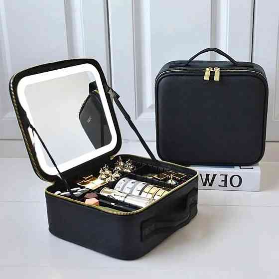 Косметичка дорожня з LED дзеркалом (26х23х11см), Чорна / Портативна косметичка-валіза / Органайзер для косметики Київ