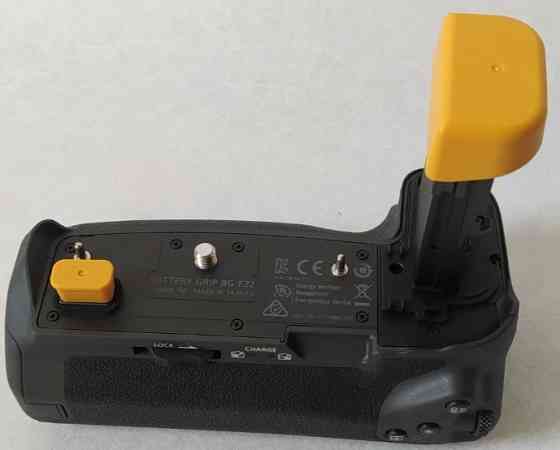Батарейный блок: Canon BG-E22. Новий батарейний блок. Киев