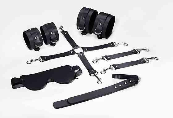 Набір для БДСМ 5 в 1 Feral Feelings BDSM Kit 5 Black, наручники, поножі, хрестовина, маска, падл Sex Aura Київ
