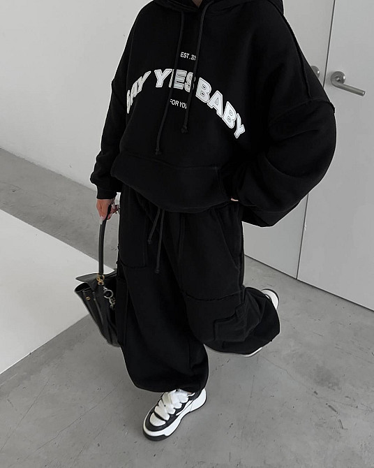 Жіночий стильний утеплений оверсайз костюм двійка: кофта і штани трьохнитка на флісі Одеса - фото 1