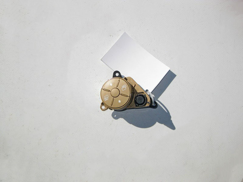 Mercedes-Benz  A2308701710 8483 Кнопки керма ліві бежеві CLS C219 C-Class W203 SL R230 SLK R171 Одесса - изображение 1