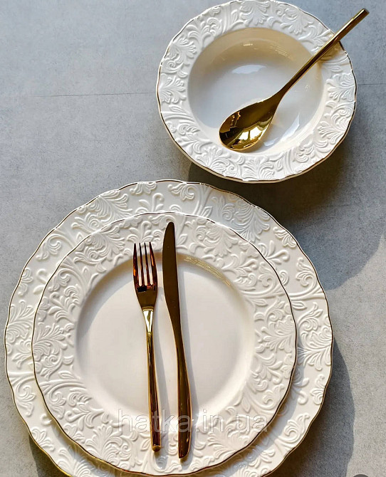 Тарелка сервировочная винтажный стиль 33 см белая 