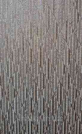 Обои винил на флизелине AdaWall Omega1.06х10 геометрия 3д фигуры полосы под бамбук коричневые глянец 23205-5 Киев