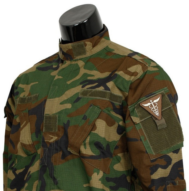 Шеврон 3D PVC на липучке Mil-Tec 16830819 “Medical