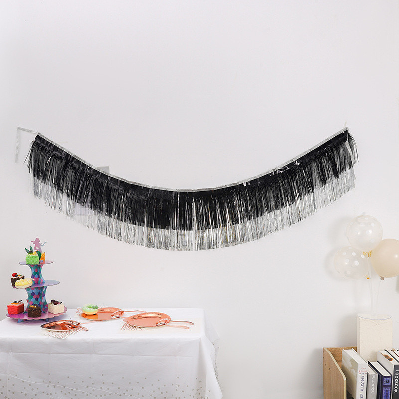 Гірлянда дощик на фотозону 175 на 35 см чорно-сріблястий Київ - фото 2