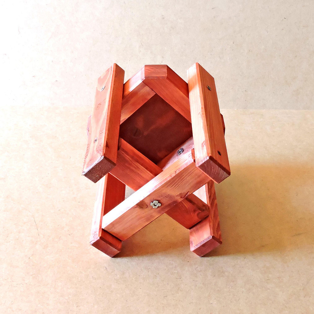 Подставка для цветов 