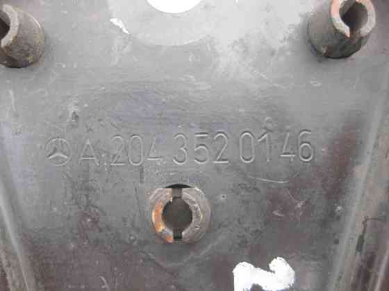 Mercedes-Benz  A2043520146 Ліва опора задньої балки C-Class W204 E-Class W212 C207 CLS C218 SL R231 GLK X204 Одеса