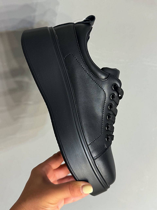 Кеди жіночі Hengji 537-5 шкіряні на платформі чорні, 38, 24,5 см Київ - фото 8