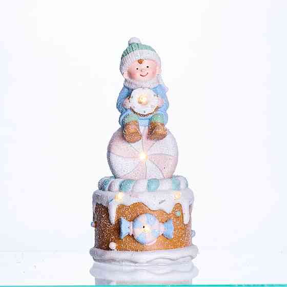 Новогодняя декоративная фигурка с подсветкой 10.5×10.5×20.5 см Новогодний декор Ребёнок на 