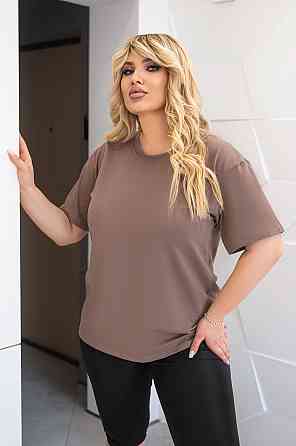 Базовая женская футболка 