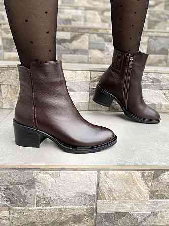 Injers Черевики жіночі INJERS коричневі натуральна шкіра висота каблука 6см висота черевика 10с Коломыя