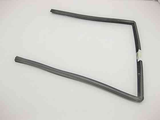 Mercedes-Benz  A2037350625 Ущільнювач опускного скла задніх лівих дверей C-Class S203 універсал Одеса