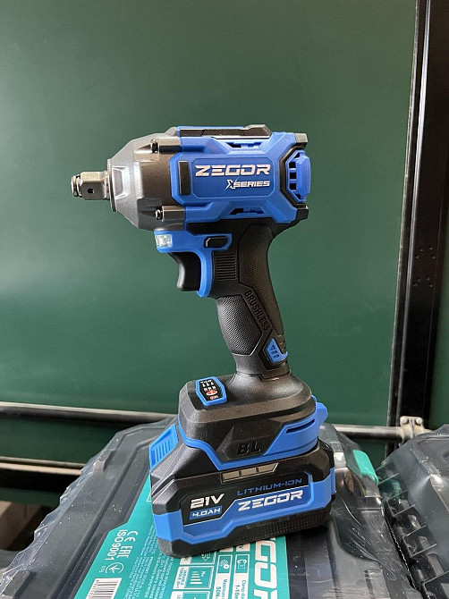 Гайковерт аккумуляторный бесщеточный ZEGOR SDAX-21BL-500 (акум 21V 4Ah 2шт и зарядка) Киев - изображение 9