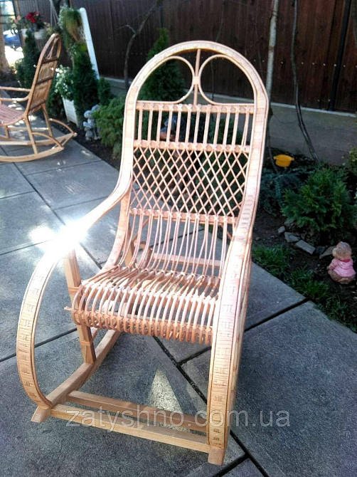 Крісла качалки хитається Київ - фото 1