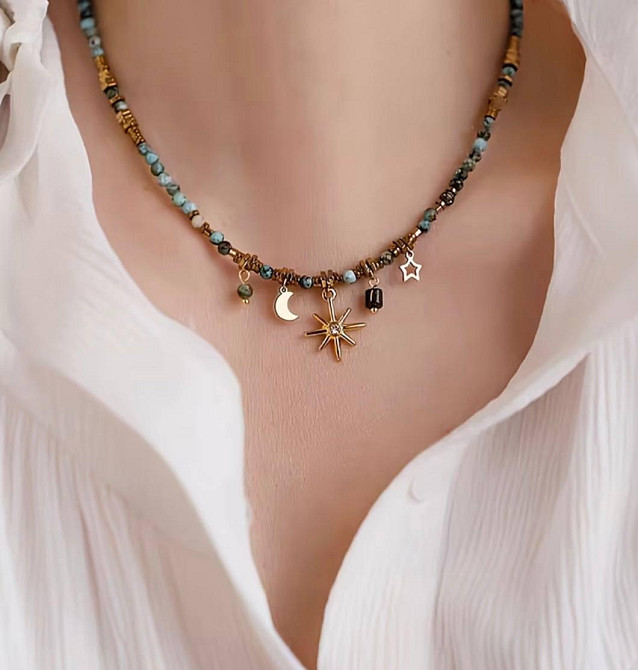 Чокер з бірюзового каменю з підвісками сонце місяць зірка жіноче намисто бохо Київ - фото 2
