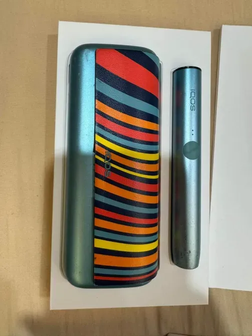 Iqos Iluma Prime Limited Edition Neon Oasis Stardrift Киев - изображение 3