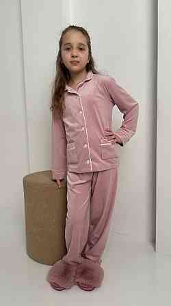 Дитяча велюрова тепла піжама дві кишені Пудровий б/к 122-128 Харків