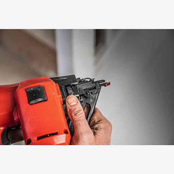 Цвяхозабивний пістолет акумуляторний MILWAUKEE, M18 FN16GA-202X, 32/64мм Одеса
